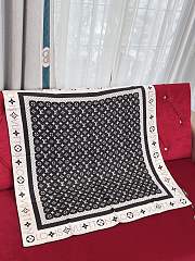 Kitlife Louis Vuitton Monogram Infinity Square Scarf Black 90x90cm - 1
