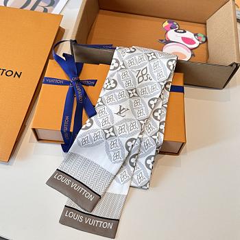 Kitlife Louis Vuitton Envy Silk Scarf Off-White 8x120cm