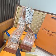 Kitlife Louis Vuitton Lujia Tuya Polka Dot Pattern Scarf Brown & White 120x8cm  - 5