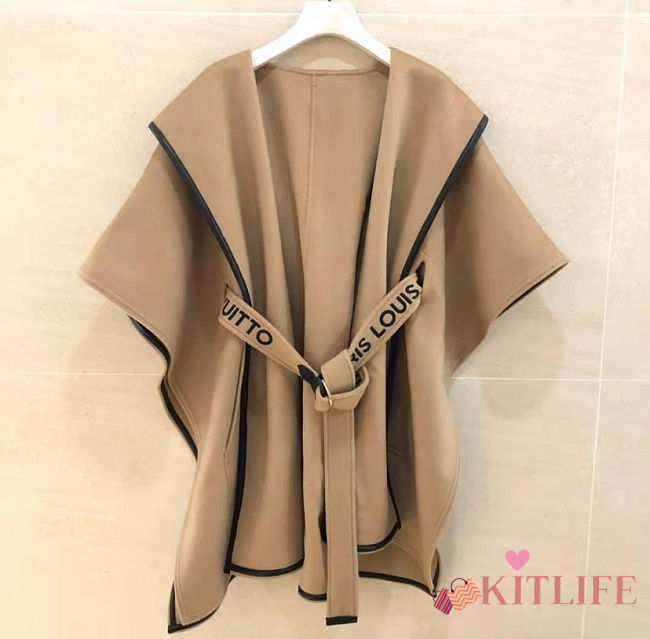 Kitlife Louis Vuitton Cape Coat Beige - 1