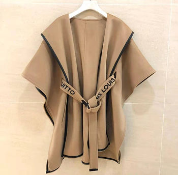 Kitlife Louis Vuitton Cape Coat Beige