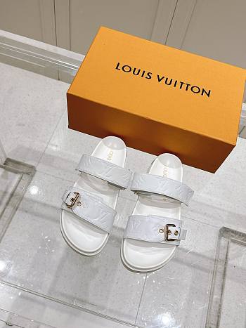 Kitlife Louis Vuitton Bom Dia Flat Comfort Mules White
