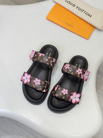 Kitlife Louis Vuitton Bom Dia Flat Comfort Mules Brown Flower