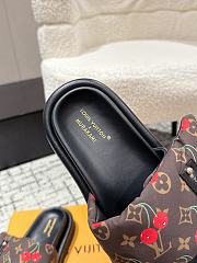 Kitlife Lousi Vuitton Pool Pillow Comfort Cherry Brown Monogram Slippers - 4