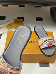 Kitlife Louis Vuitton X TM Lily Cherry Pendant Flat Mules Grey - 5
