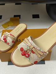 Kitlife Louis Vuitton X TM Lily Cherry Pendant Flat Mules Beige - 6