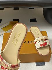 Kitlife Louis Vuitton X TM Lily Cherry Pendant Flat Mules Beige - 4
