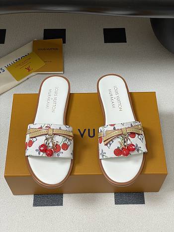 Kitlife Louis Vuitton X TM Lily Cherry Pendant Flat Mules White 