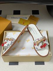 Kitlife Louis Vuitton X TM Lily Cherry Pendant Flat Mules White  - 4
