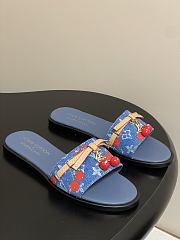 Kitlife Louis Vuitton X TM Lily Cherry Pendant Flat Mules Blue Denim - 5