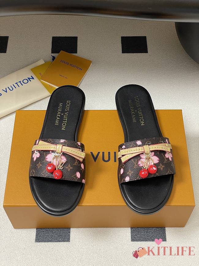 Kitlife Louis Vuitton X TM Lily Cherry Pendant Flat Mules Brown Flower - 1