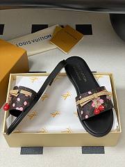Kitlife Louis Vuitton X TM Lily Cherry Pendant Flat Mules Brown Flower - 4
