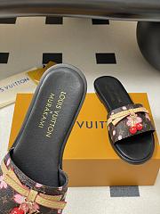 Kitlife Louis Vuitton X TM Lily Cherry Pendant Flat Mules Brown Flower - 5