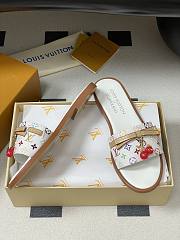 Kitlife Louis Vuitton X TM Lily Cherry Pendant Flat Mules White Multicolor - 3