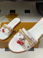 Kitlife Louis Vuitton X TM Lily Cherry Pendant Flat Mules White Multicolor - 5