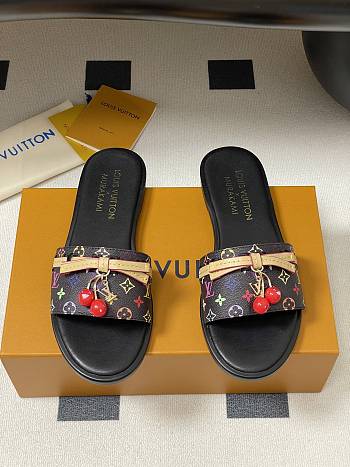 Kitlife Louis Vuitton X TM Lily Cherry Pendant Flat Mules Black Multicolor