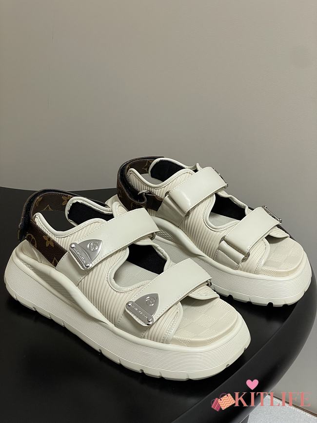 Kitlife Louis Vuitton Chameleon White Sandals  - 1
