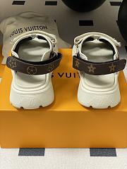 Kitlife Louis Vuitton Chameleon White Sandals  - 6