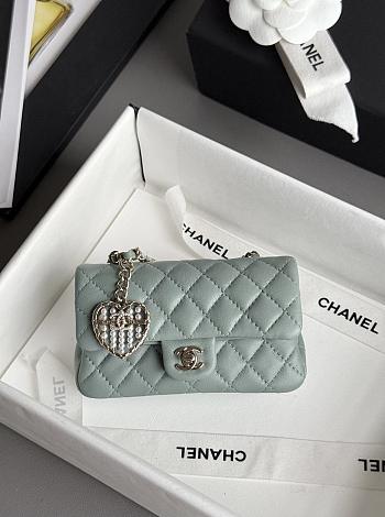 Kitlife Chanel Classic Mini Bag with Hook Lambskin Light Green 8x12.5x5cm