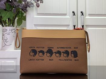 Kitlife Louis Vuitton Nigo Clutch Brown M25868 30x22x5cm