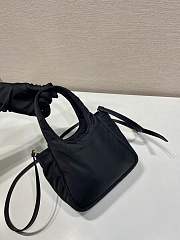 Kitlife Prada Padded Re-Nylon Black Mini Bag With Bow 1BA359 18x15.5x10cm - 5