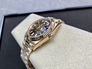 Kitlife Rolex Day-Date Watch Rose Gold & Black 40mm - 2