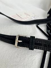 Kitlfie Valentino Garavani Nellcôte Black Suede Tassel Bag 20x20x3cm - 2