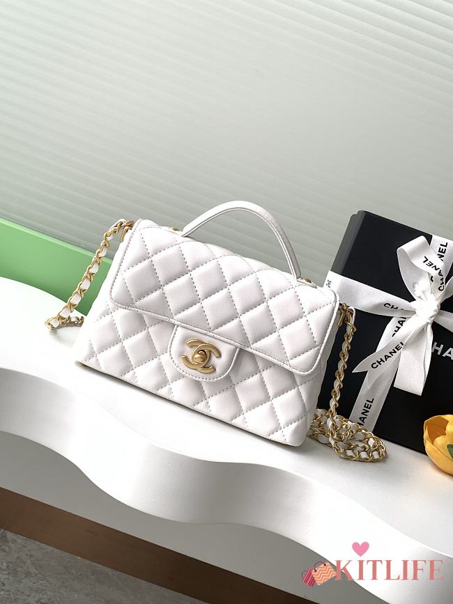 Kitlife Chanel 25SS Flap Bag With Top Handle White 14x20x6cm - 1
