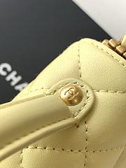 Kitlife Chanel 25SS Flap Bag With Top Handle Light Yellow 14x20x6cm - 4