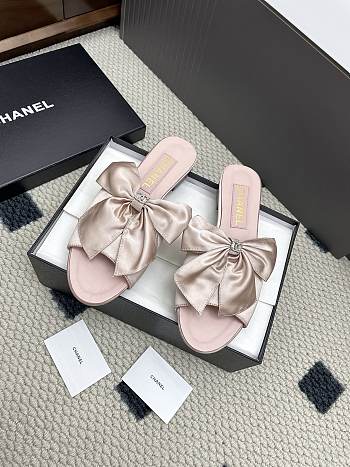 Kitlife Chanel 25 Bow-decorated Flat Slippers Pink