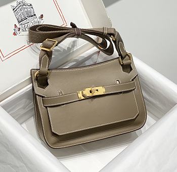 Kitlife Hermes Jypsiere Mini Bag Grey Swift Leather Gold / Silver Hardware 23x17x5cm