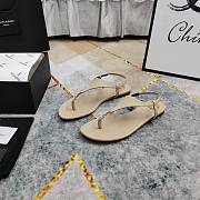 Kitlife Saint Laurent 2025 Logo Buckle Flat Sandals Off-white - 6