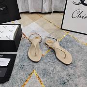 Kitlife Saint Laurent 2025 Logo Buckle Flat Sandals Off-white - 2