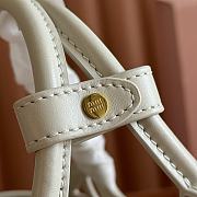 Kitlife Miu Miu White Soft Leather Basket Bag 5BA294 24x12.5x9cm  - 5