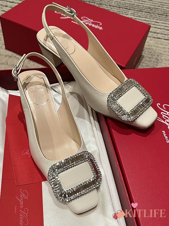 Kitlife Roger Vivier Belle Vivier Slingback Pumps White 45mm - 1
