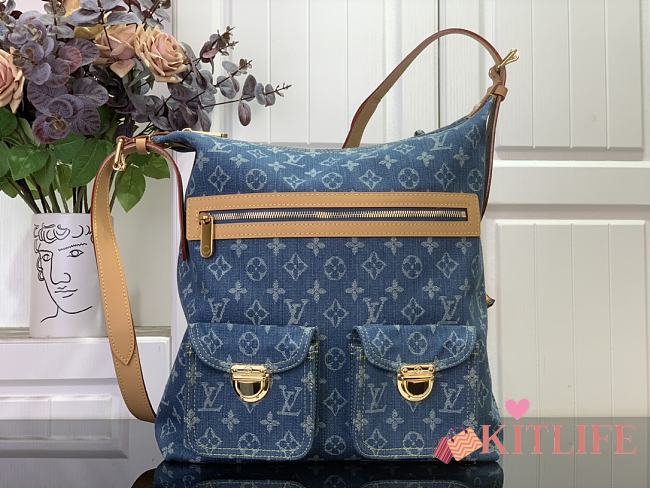 Kitlife Louis Vuitton Baggy Bag Monogram Blue Denim M95048 33x22x11cm  - 1