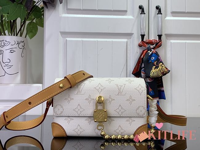 Kilife Louis Vuitton Steamer Bag White Monogram Heritage Canvas M14686 18x11x6.5cm - 1