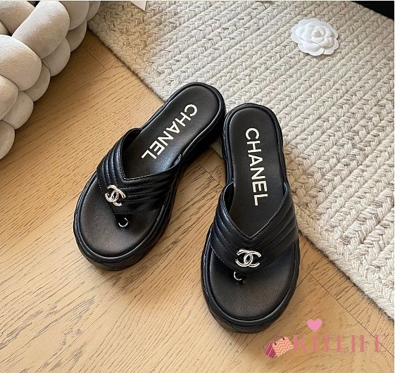 Kitlife Chanel 25C Thick-soled Flip Flops Black - 1