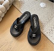 Kitlife Chanel 25C Thick-soled Flip Flops Black - 1