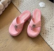 Kitlife Chanel 25C Thick-soled Flip Flops Pink - 1