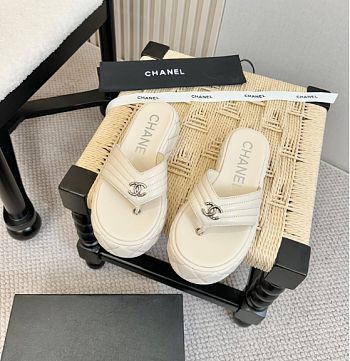 Kitlife Chanel 25C Thick-soled Flip Flops White