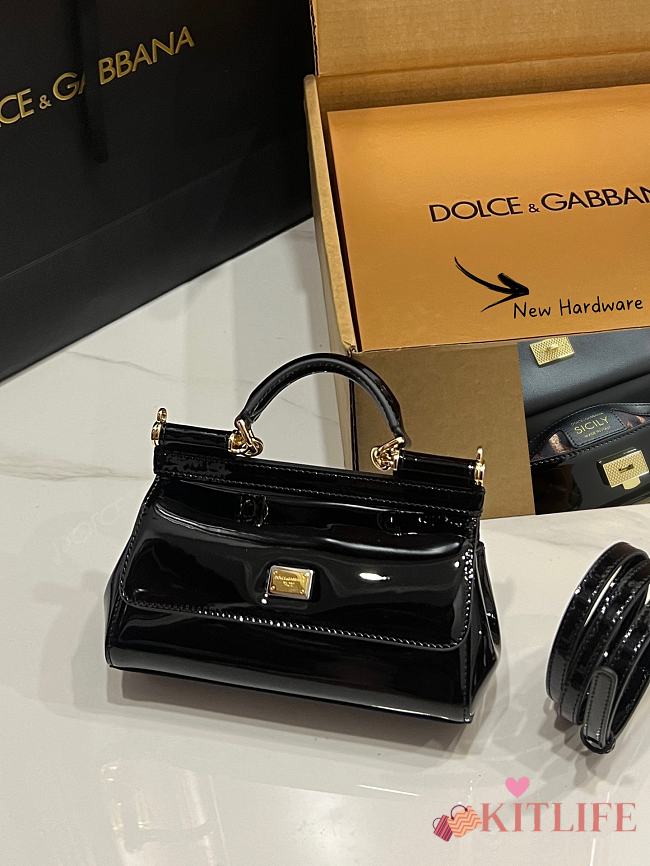 Kitlife Dolce & Gabbana Small Sicily Bag Black Patent Leather BB8615 18x11x6cm - 1