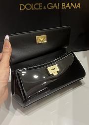 Kitlife Dolce & Gabbana Small Sicily Bag Black Patent Leather BB8615 18x11x6cm - 5