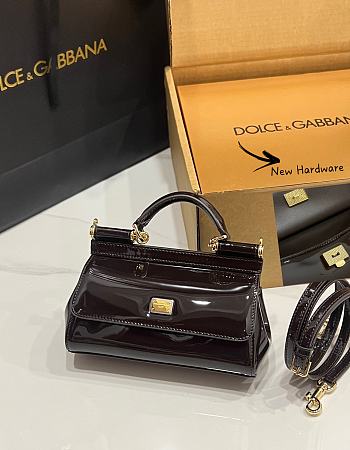Kitlife Dolce & Gabbana Small Sicily Bag Dark Brown Patent Leather BB8615 18x11x6cm