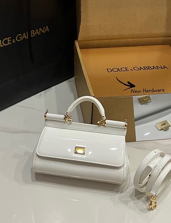 Kitlife Dolce & Gabbana Small Sicily Bag White Patent Leather BB8615 18x11x6cm