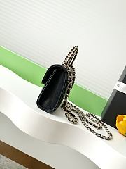 Kitlife Chanel 25S Kelly Top Handle Bag Black 10x18x4.5cm - 6