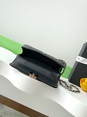 Kitlife Chanel 25S Kelly Top Handle Bag Black 10x18x4.5cm - 4