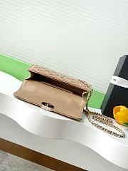 Kitlife Chanel 25S Kelly Top Handle Bag Beige 10x18x4.5cm - 4