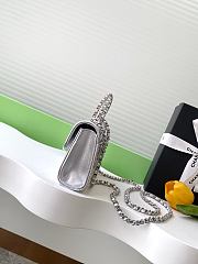 Kitlife Chanel 25S Kelly Top Handle Bag Silver 10x18x4.5cm - 2