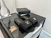 Kitlife Chanel Black CC Logo Turnlock Slides - 4